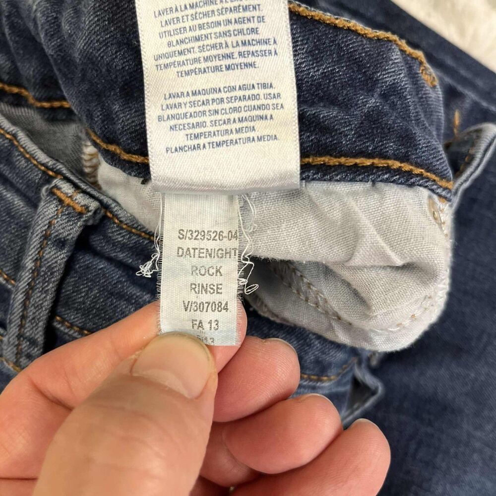 Old Navy Jeans Women’s 8 Bootcut Rockstar Blue Denim Stretch Mid Rise Date Night - Picture 6 of 9